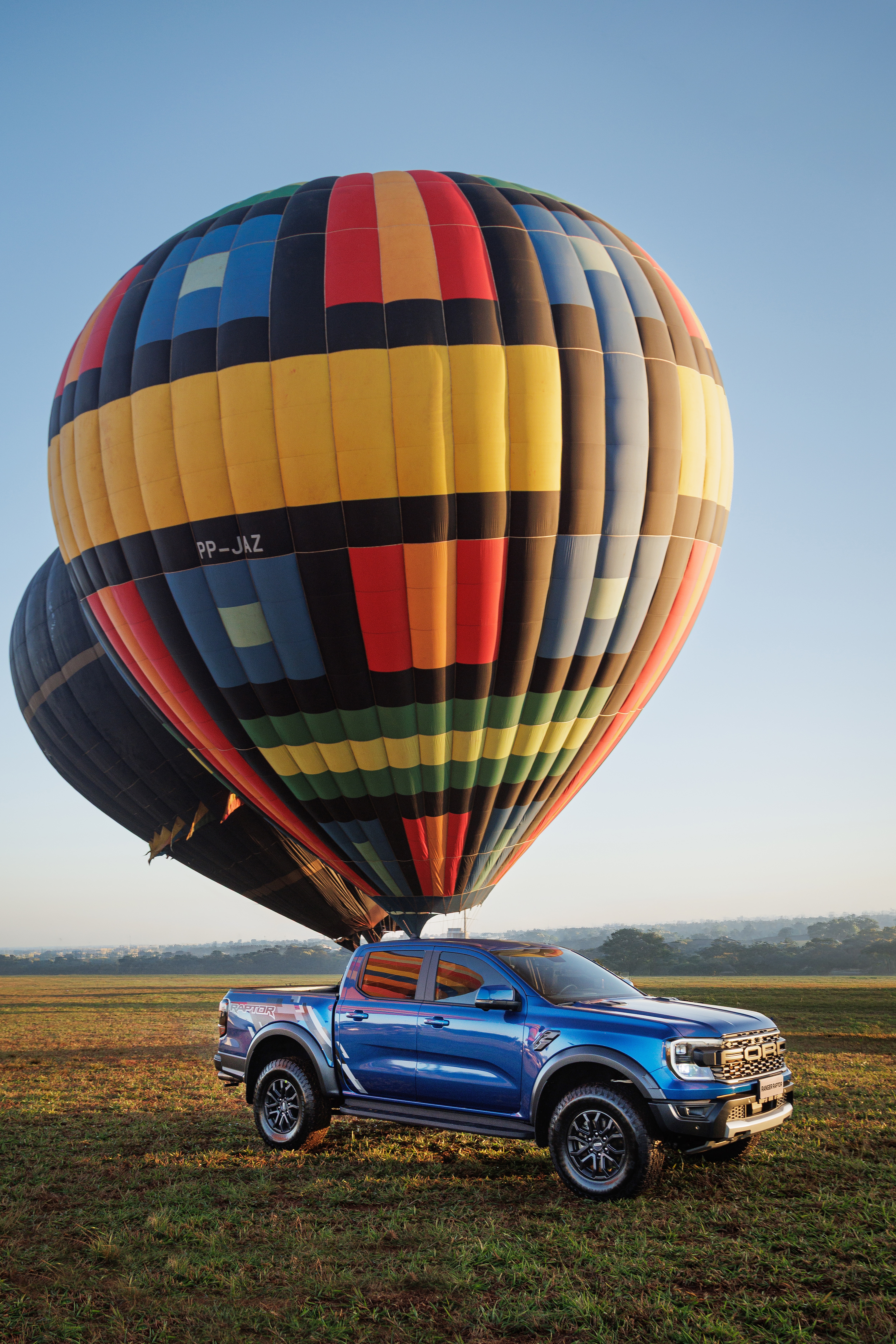 Ford Ranger Raptor apoia empresa de balonismo em Boituva